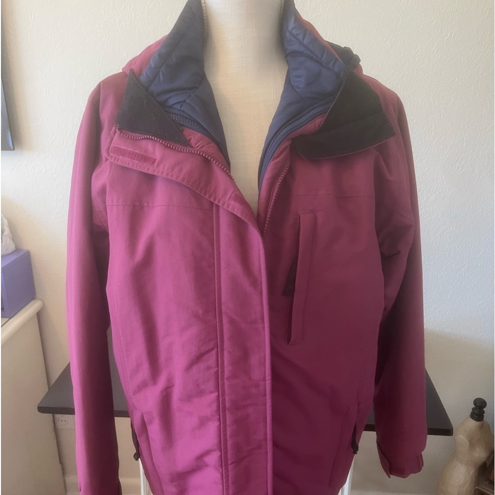 Vintage Women’s Berry Hooded Jacket - Lightweight Insulated Coat